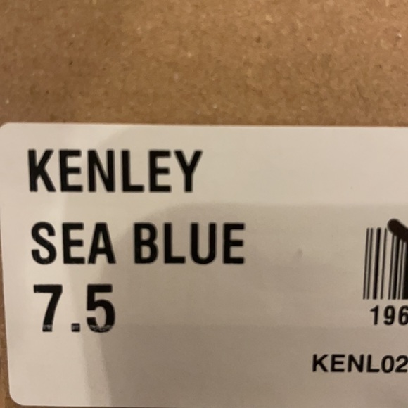 Steve Madden kenley pump sandal in baby blue - Picture 3 of 3